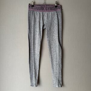 Gymshark sz XS gray‎ purple yoga fitness leggings
